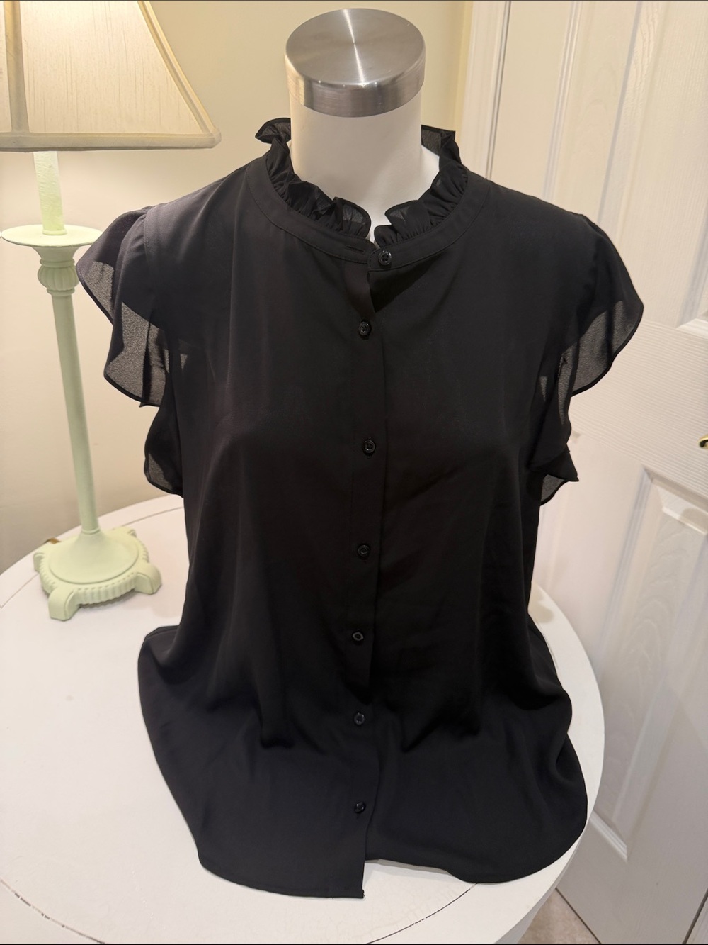 Ruffled Collar Calvin Klein Black Button-Front Women's Top sleeveless
